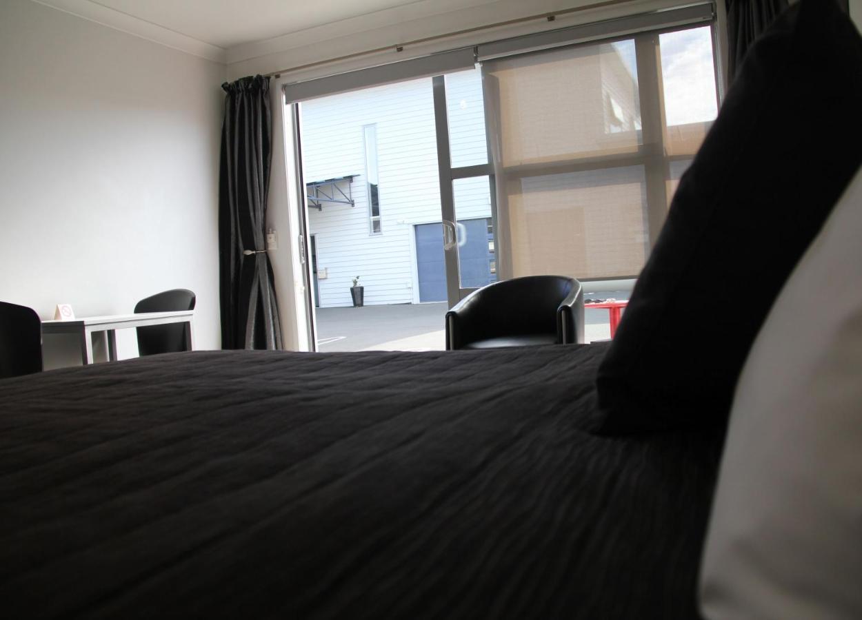 プケクラ モーター ロッジ ニュープリマス エクステリア 写真 A room at the hotel